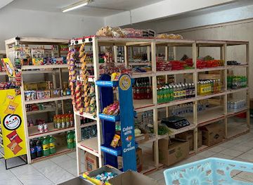 jamaica/negril/shop/cliffside-mini-mart