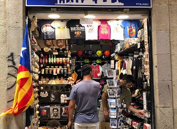 spain/barcelona/barri-gotic/shop/barcelona-today-the-gift-shop