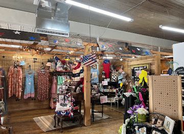 texas/east-texas/shop/our-house-vintage-finds-and-boutique-inside-barbara-s-corner