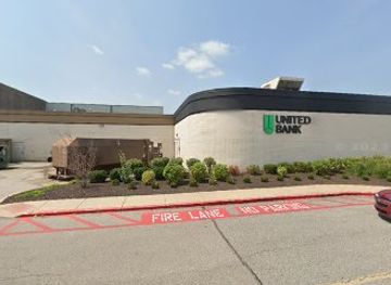 west-virginia/parkersburg/shop/victoria-s-secret-pink-by-victoria-s-secret