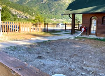 albania/valbona-valley-national-park/shop/hotel-valbona-tourism-development-and-info-center