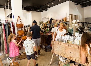 australia/southern-queensland/shop/giving-living-lifestyle-store