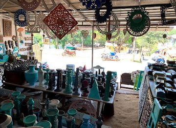 india/goa/anjuna/shop/wooden-valley-antique-store