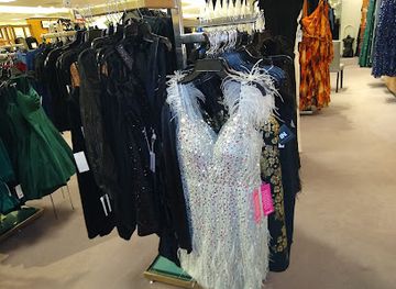 wyoming/cheyenne/shop/frontier-mall