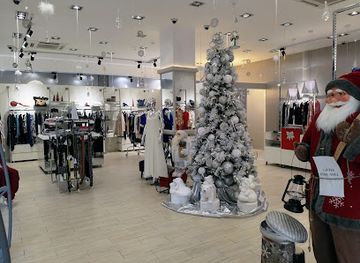 madagascar/antananarivo/antananarivo-city-center/shop/l-adresse