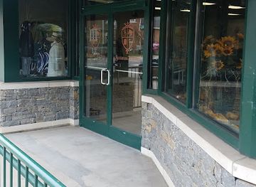 kentucky/bluegrass-region/shop/bluegrass-traditions