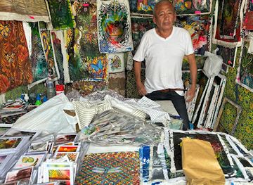 peru/iquitos/shop/mercado-artesanal-de-los-pueblos-originarios