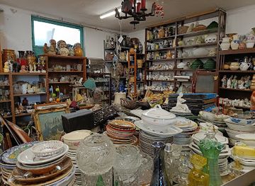 hungary/bukk-national-park/shop/ecseri-flea-market