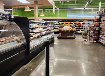 rhode-island/pawtucket/shop/vicente-s-supermarket