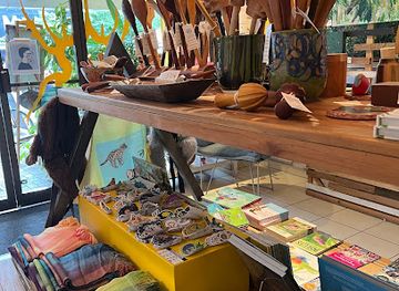 costa-rica/jaco/shop/tico-pod-art-house-gifts