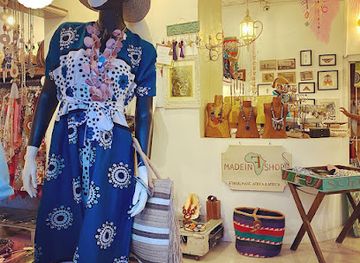 tanzania/western-zone/shop/the-wonders-boutique