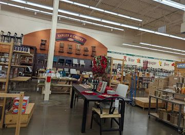 missouri/independence/shop/world-market