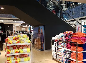 france/dijon/shop/primark