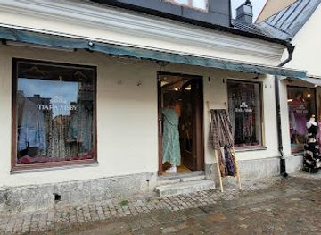 sweden/visby/shop/tiara-visby