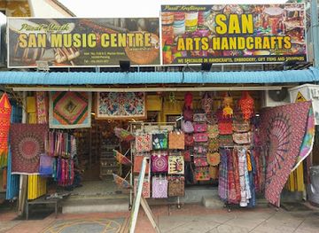 malaysia/george-town/little-india/shop/san-arts-handcrafts