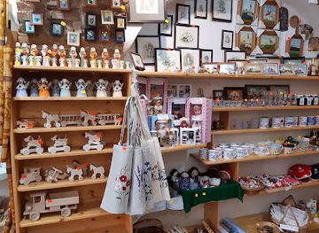 slovakia/nitra-region/shop/slovensky-suvenir