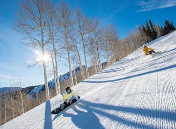 colorado/maroon-bells-snowmass-wilderness/shop/four-mountain-sports-two-creeks