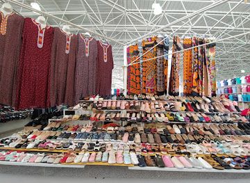 turkmenistan/kopetdag-mountains/shop/altyn-asyr-bazar