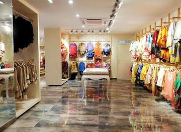 pakistan/northern-punjab/shop/sha-posh-exact-fashion-store