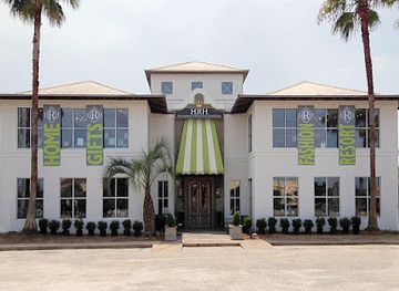 alabama/gulf-shores/shop/the-royal-standard