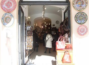 italy/assisi/shop/michelangelo-assisi