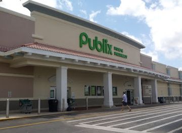 florida/fort-myers/shop/first-street-village