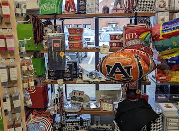 alabama/appalachian-mountains/shop/smith-s-variety