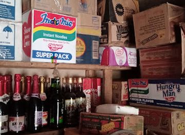 nigeria/niger-delta/shop/valentine-store