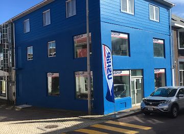 saint-pierre-and-miquelon/saint-pierre-ferry-terminal/shop/uship-tout-pour-naviguer-saint-pierre-miquelon