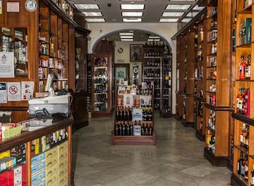gibraltar/north-front/shop/lewis-stagnetto