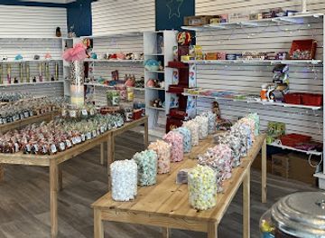 virginia/assateague-island/shop/high-tide-candy-co