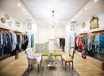 south-africa/cape-town/constantia/shop/something-pretty-boutique