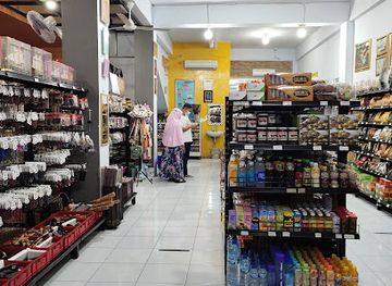 indonesia/makassar/shop/toko-oleh-oleh-kota-daeng