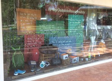 philippines/baguio/camp-john-hay/shop/r-o-x-camp-john-hay