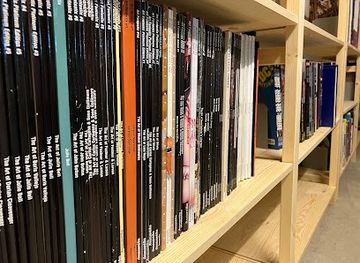 switzerland/zurich/shop/tschieptschiep-comics-graphic-novels-bucher