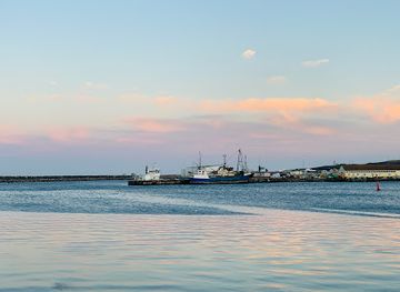 saint-pierre-and-miquelon/saint-pierre-ferry-terminal/shop/saint-pierre-et-miquelon-tour-booking-agency-and-parking-service
