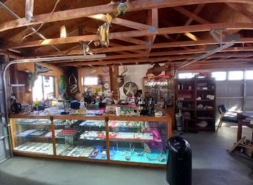 arizona/verde-valley/shop/the-gem-trading-post