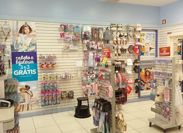 portugal/aveiro/shop/claire-s