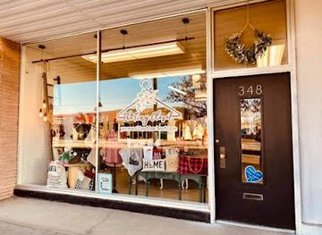 idaho/mountain-home/shop/the-tiny-closet