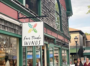 maine/bar-harbor/shop/fair-trade-winds