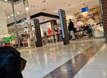 Corvin Plaza Shopping Mall