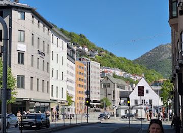 norway/bergen/floyen/shop/galleriet