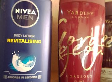 zambia/south-luangwa-national-park/shop/uncle-ksp-stores