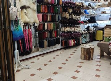 bulgaria/sozopol/shop/tofi