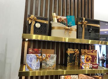 qatar/doha/west-bay/shop/qinwan-premium-dates