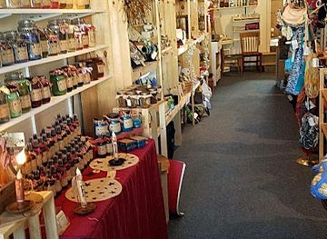 new-hampshire/laconia/shop/artful-things-of-nh