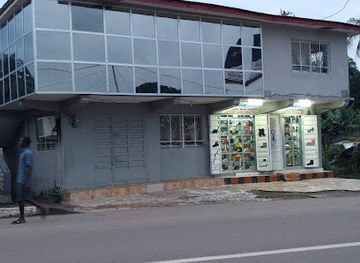 sierra-leone/kono-district/shop/jay-spot-and-friends-boutique