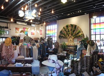 california/santa-barbara/funk-zone/shop/the-shopkeepers