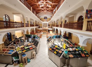 cabo-verde/praia-de-carlota/shop/marche-municipal