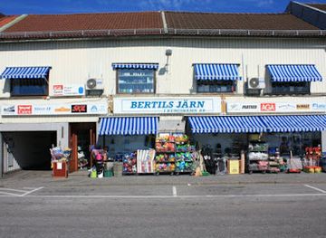 sweden/bohuslan/shop/bertils-jarn-i-kungshamn-ab